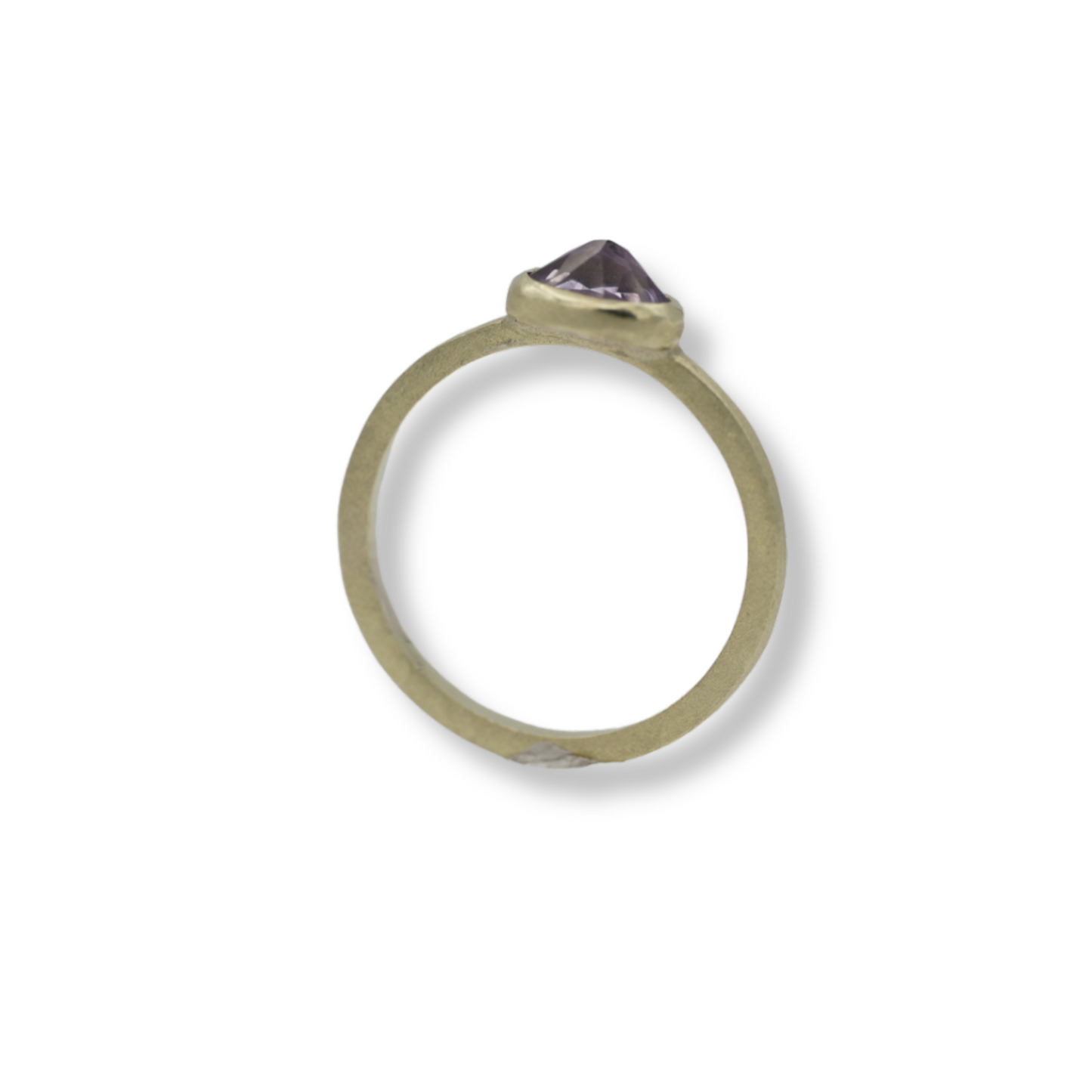 Green Gold Ring with Purple Scapolite