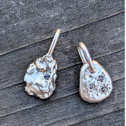 Molten Starset Single Sapphire Charm