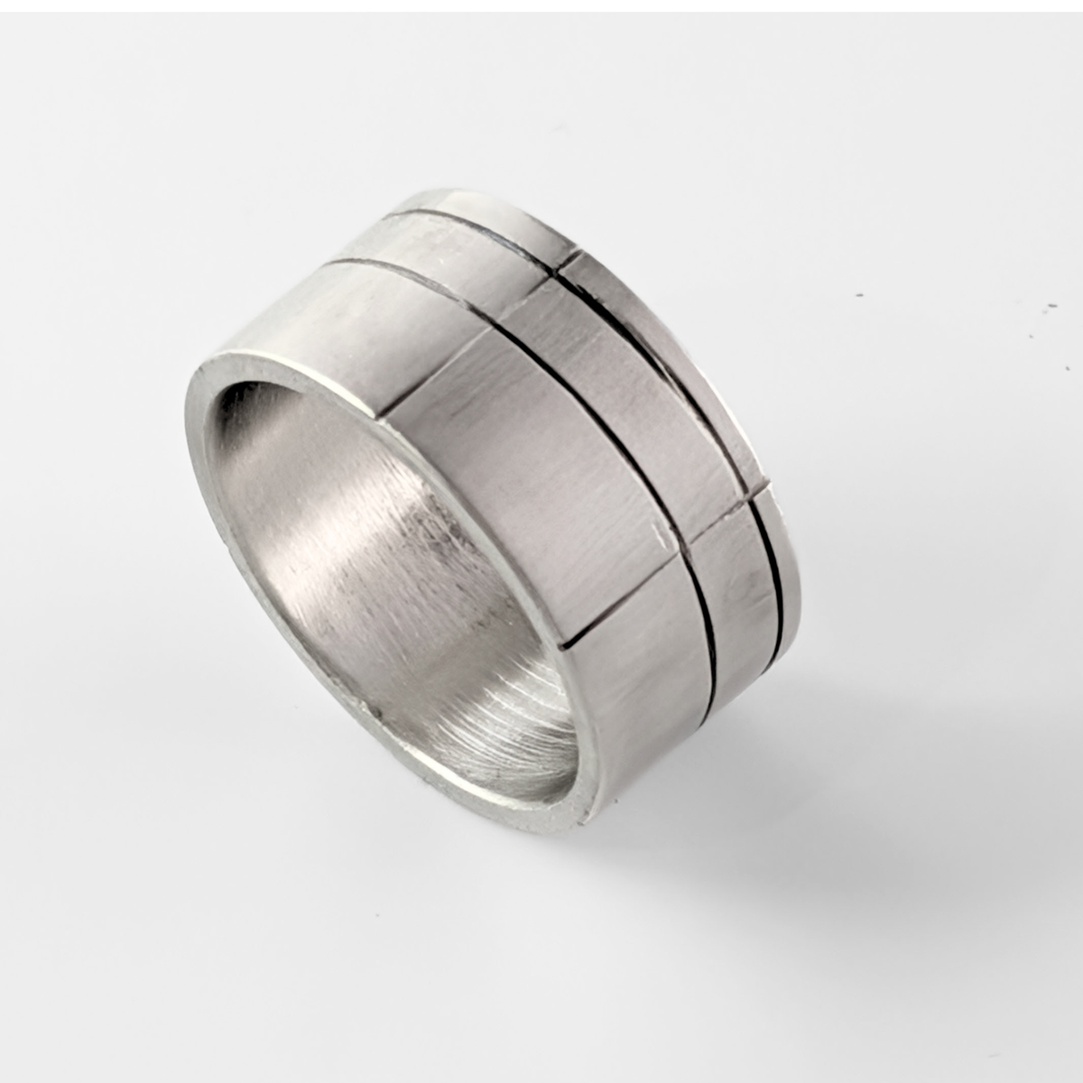 Silver Wide Geometric Lines Ring - Size 8